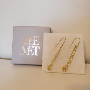 Gold Earrings from Metropolitan Museum of Art